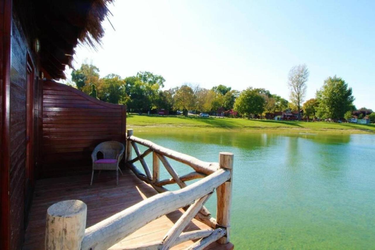 Overwater Cottage - Slovak Tahiti, Senec Exterior foto